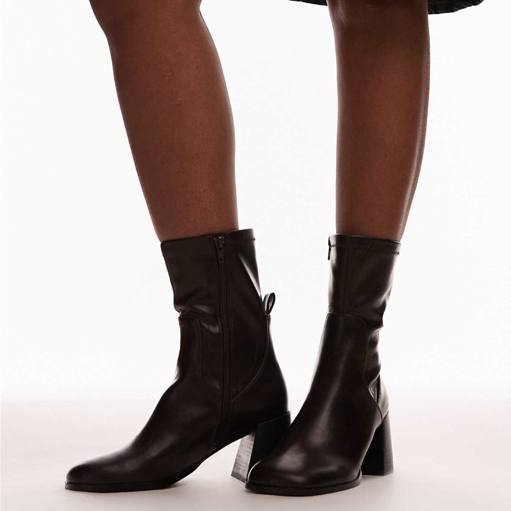 Topshop Penny round toe ankle boots